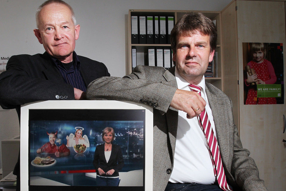 Everhard Holtmann (l.) und Olaf Christen plädieren für einen gelassenen Umgang mit Journalisten. 
