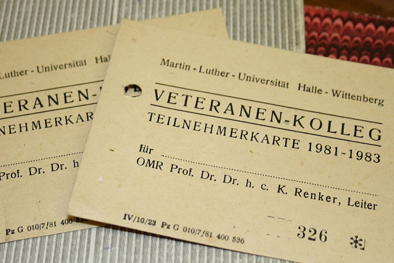 Im Herbst 1980 wurde das "Kolleg der veteranen der Arbeit" an der Uni Halle gegründet.