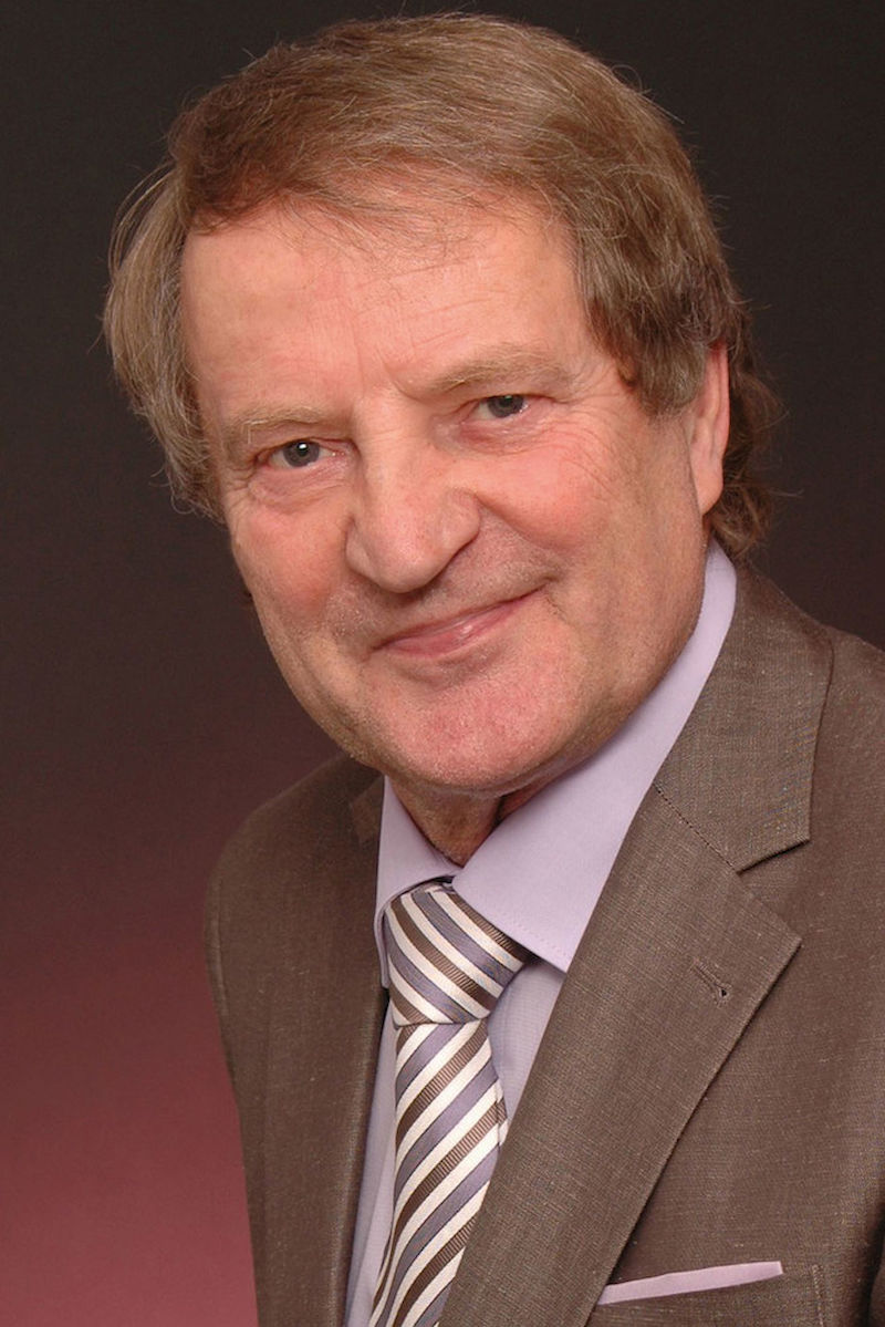 Wirtschaftsinformatiker Prof. Dr. Dr. Wolfgang Lassmann
