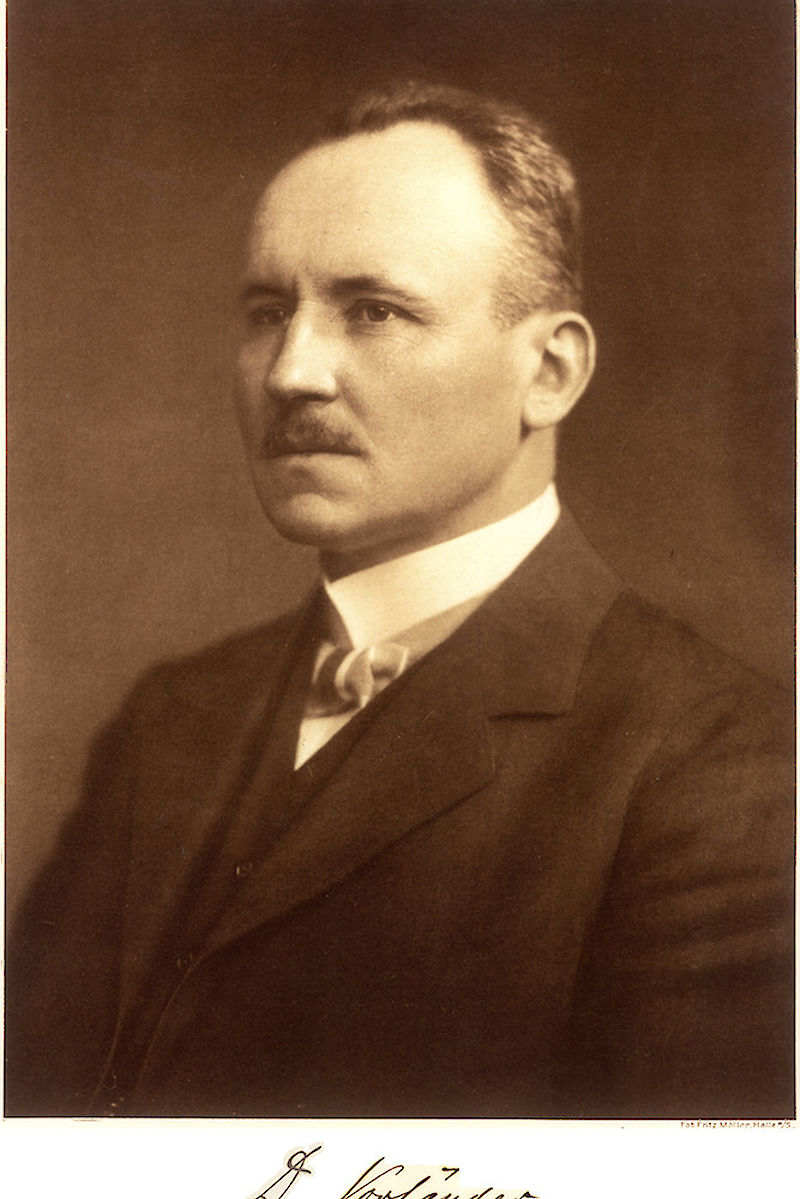Daniel Vorländer war der erste Chemiker, der Flüssigkristalle systematisch synthetisierte. (Bild: Universitätsarchiv)
