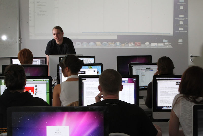 "... im Tutorium erlernt man das Handwerkszeug."