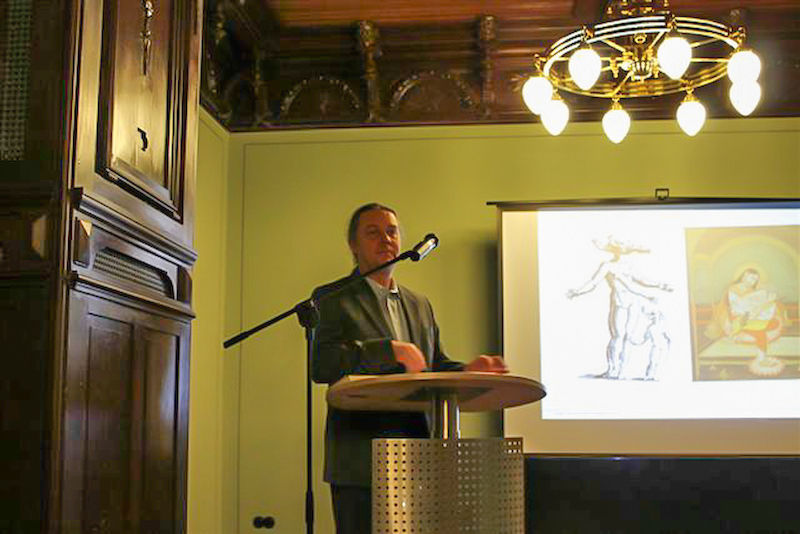 Prof. Dr. Jürgen Hanneder räumt auf mit Irrtümern beim wissenschafthören