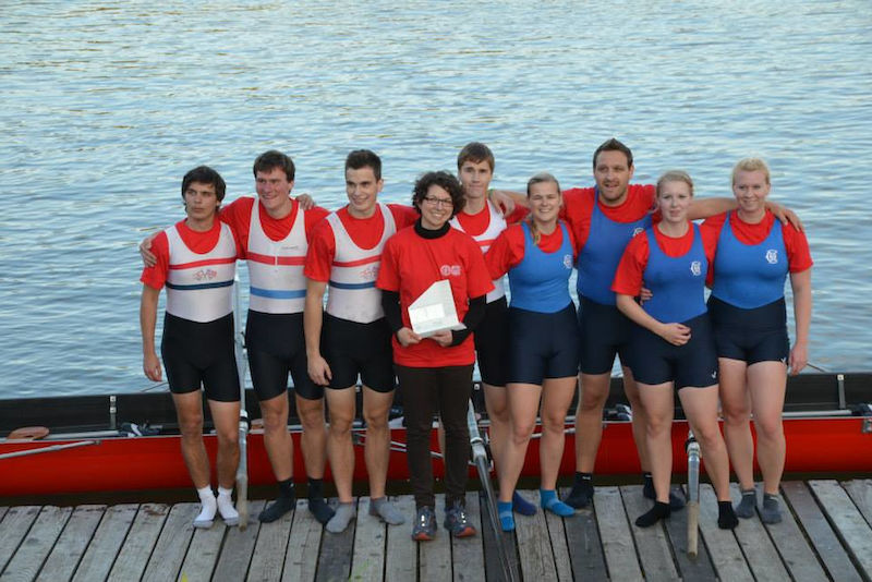 Zur erfolgreichen halleschen Mannschaft gehören: Sophie Skole, Lisa Holderried, Tim Bremer, Carolin Helmholz, Peter Naumann, Friedemann Malerz, Robert Hartmann, Tom Fergin, Luise Hunger