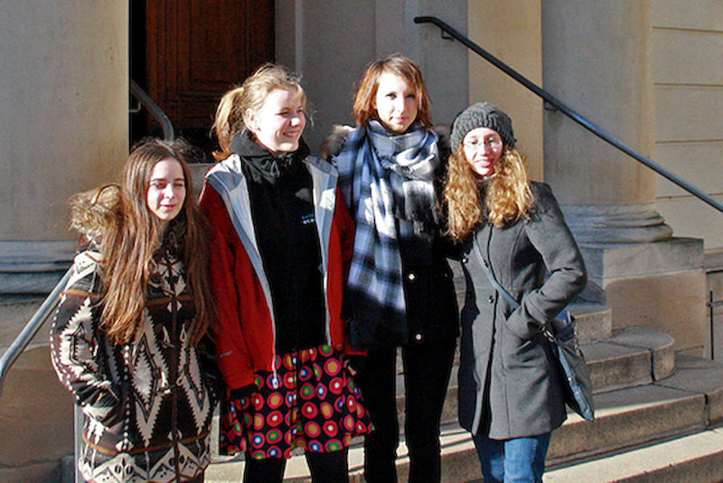 Schülerinnen der Latina, die am Planspiel an der MLU teilnahmen.