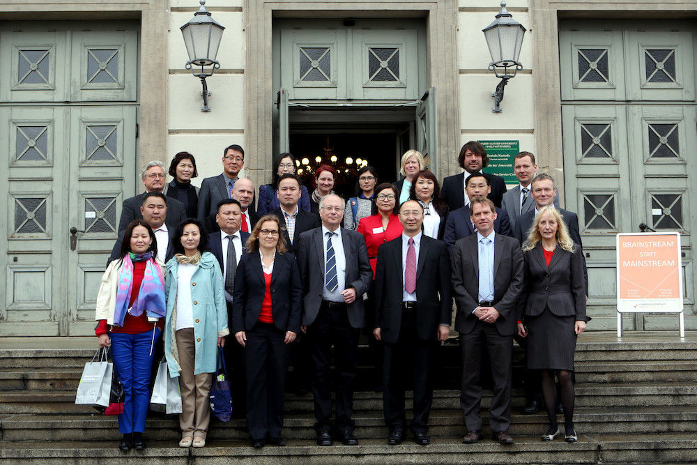 Vom 25. April bis zum 2. Mai sind die Besucher aus der Mongolei und aus Südkorea zu Gast, um sich mit ihren Kooperationspartnern aus Halle über das DIES-Projekt auszutauschen.