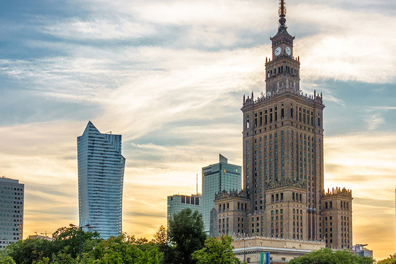 Jeder, der am Aleksander-Brückner-Zentrum studiert, verbringt ein Semester an einer polnischen Universität - zum Beispiel in der Hauptstadt Warschau.