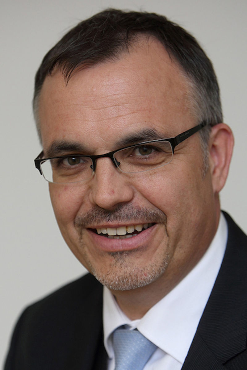 Prof. Dr. Henning Rosenau