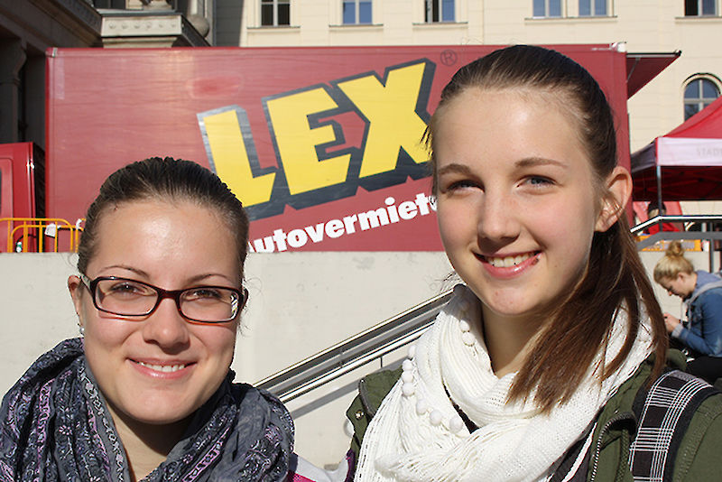 Laura Hilarius (18) und Franziska Möwe (18) werden Pharmazie studieren