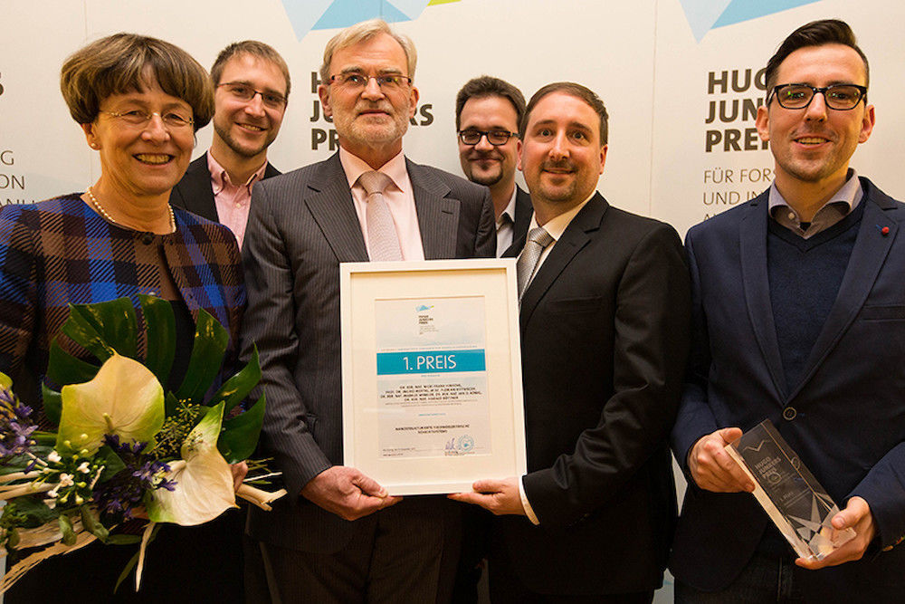 Das Team um Dr. Nicki Hinsche (rechts im Bild) gewann den ersten Preis in der Kategorie Grundlagenforschung.