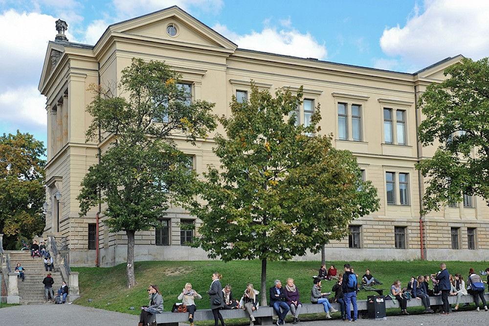 Die Exponate im Archäologischen Museum werden bis heute für Lehre und Forschung genutzt.