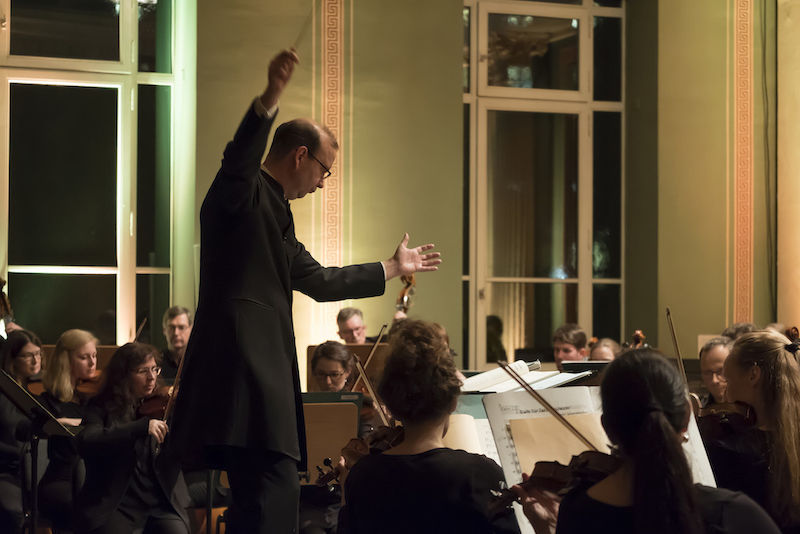 Das Orchester der medizinischen Fakultät unter der Leitung von Dr. Volker Thäle spielte zum Neujahrskonzert.