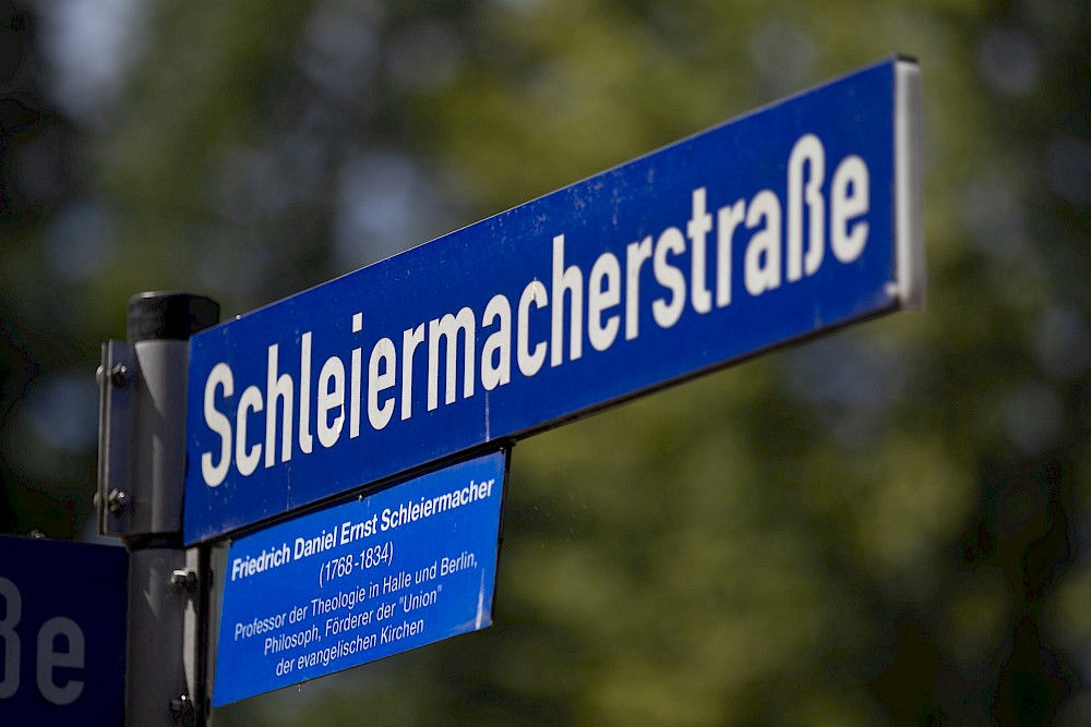 A street is named after the theologian in Halle’s Paulusviertel.