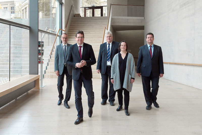 Das Rektorat: Wolfgang Paul, Christian Tietje, Wolf Zimmermann, Johanna Mierendorff, Markus Leber (v.l.)