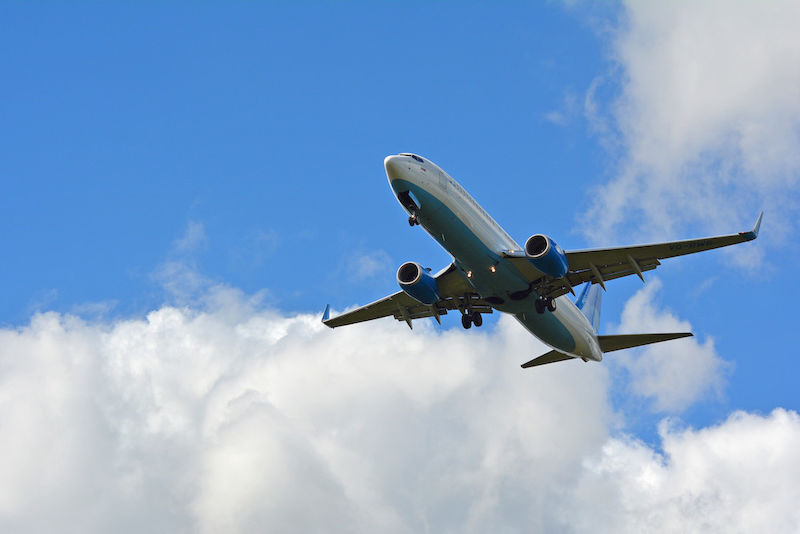 Bei Dienstreisen ins Ausland - ob mit Flugzeug oder anderweitig - sind einige rechtliche Regelungen zu beachten.