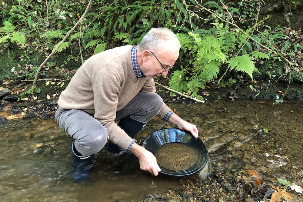 Gregor Borg panning for gold in Cornwall
