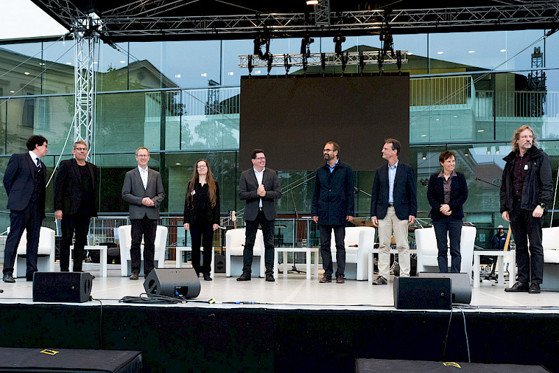 Die Dekane der einzelnen Fakultäten beziehungsweise ihre Vertreterinnen und Vertreter wurden vorgestellt.