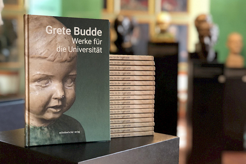 Der Katalog zur Ausstellung gibt den Wissensstand über Leben und Werk von Grete Budde wieder.