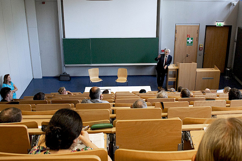 Wissenschaftsminister Armin Willingmann stellte sich den Fragen des Publikums.