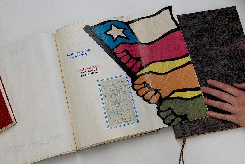 Dokumentiert wurden auch Sammlungen für Solidaritätsaktionen - hier nach dem Putsch in Chile von 1973.