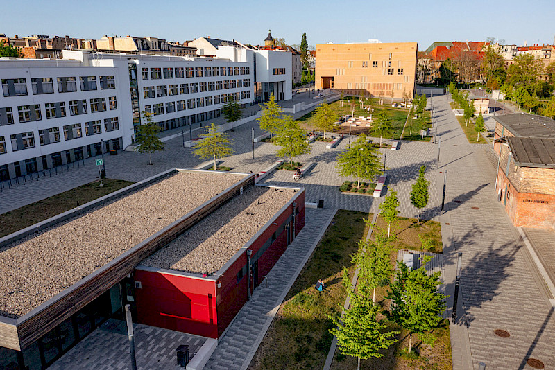 Blick auf den Steintor-Campus. Hier hat das Institut für Geschichte heute seinen Sitz.