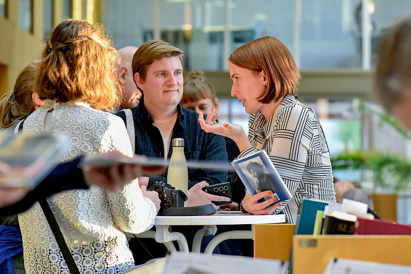 Studierende und Lehrende stellten an zwei Tagen eine große Bandbreite an Literatur vor.