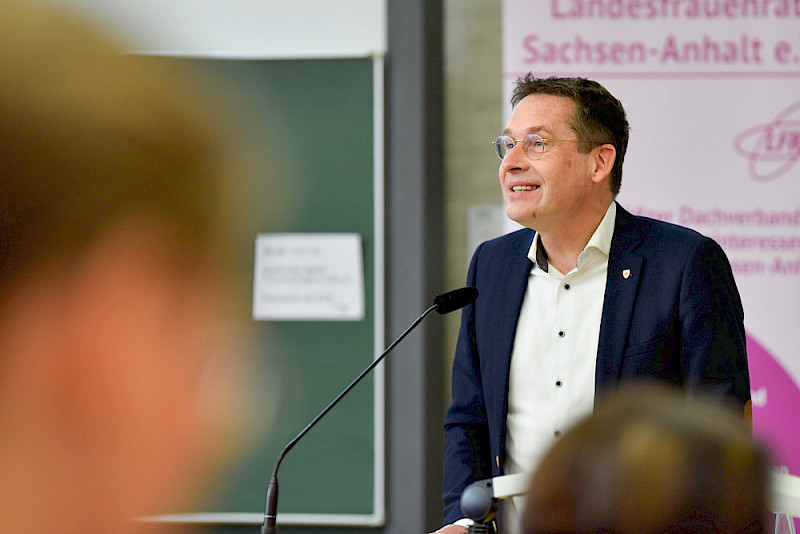 Oberbürgermeister Alexander Voigt begrüßte das Publikum.